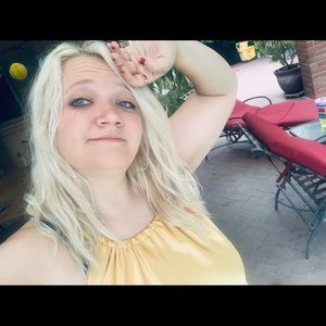 Meet your Posher, Wendy